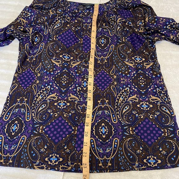 Banana Republic satin-feel, button-front blouse - Picture 6 of 12